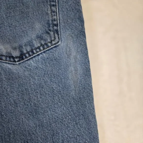 L.L. Bean Natural Fit Medium Wash Jeans Mens Straight Leg Denim 36x32 0701 - Picture 13 of 15